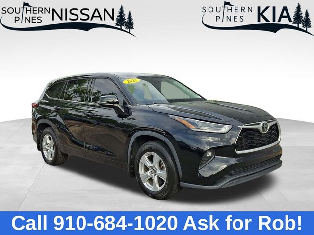 Used 2021 Toyota Highlander LE