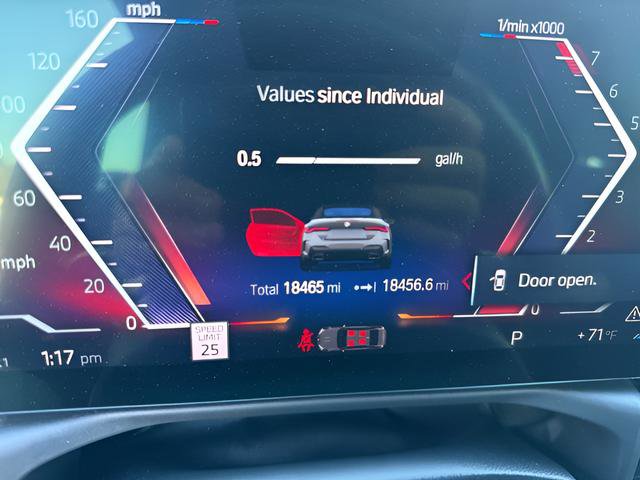 Used 2024 BMW M440i Convertible w/ Premium Package image 16