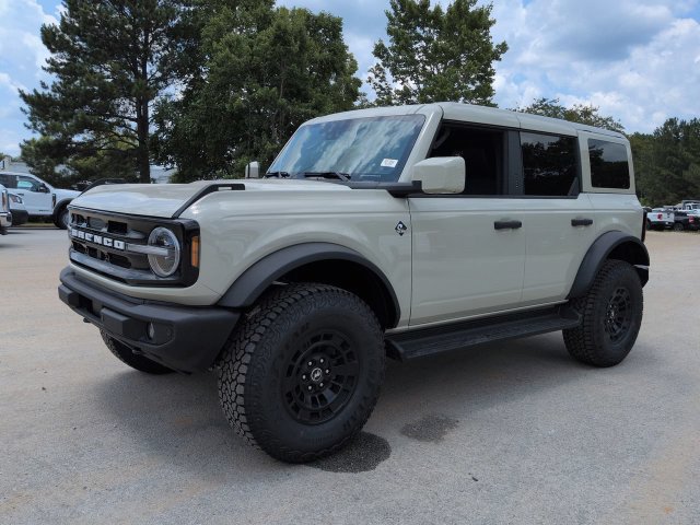 New 2026 Ford Bronco Outer Banks w/ Sasquatch Package AWD/4WD image 7