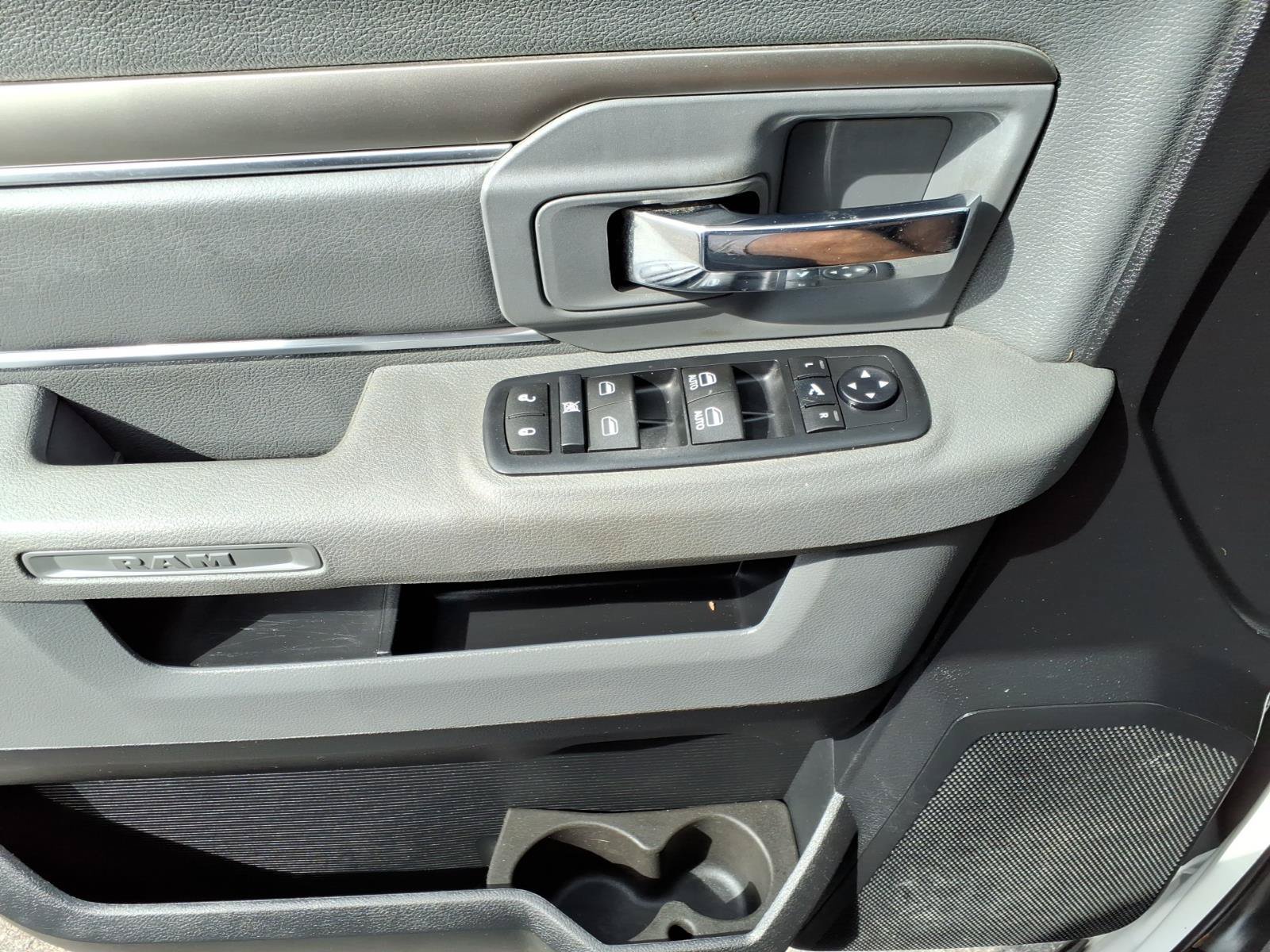 Used 2016 RAM 1500 Outdoorsman AWD/4WD image 12