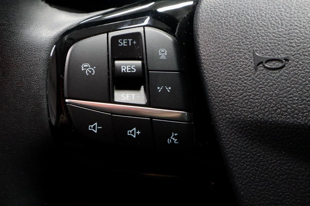 Used 2024 Ford Escape Platinum image 29