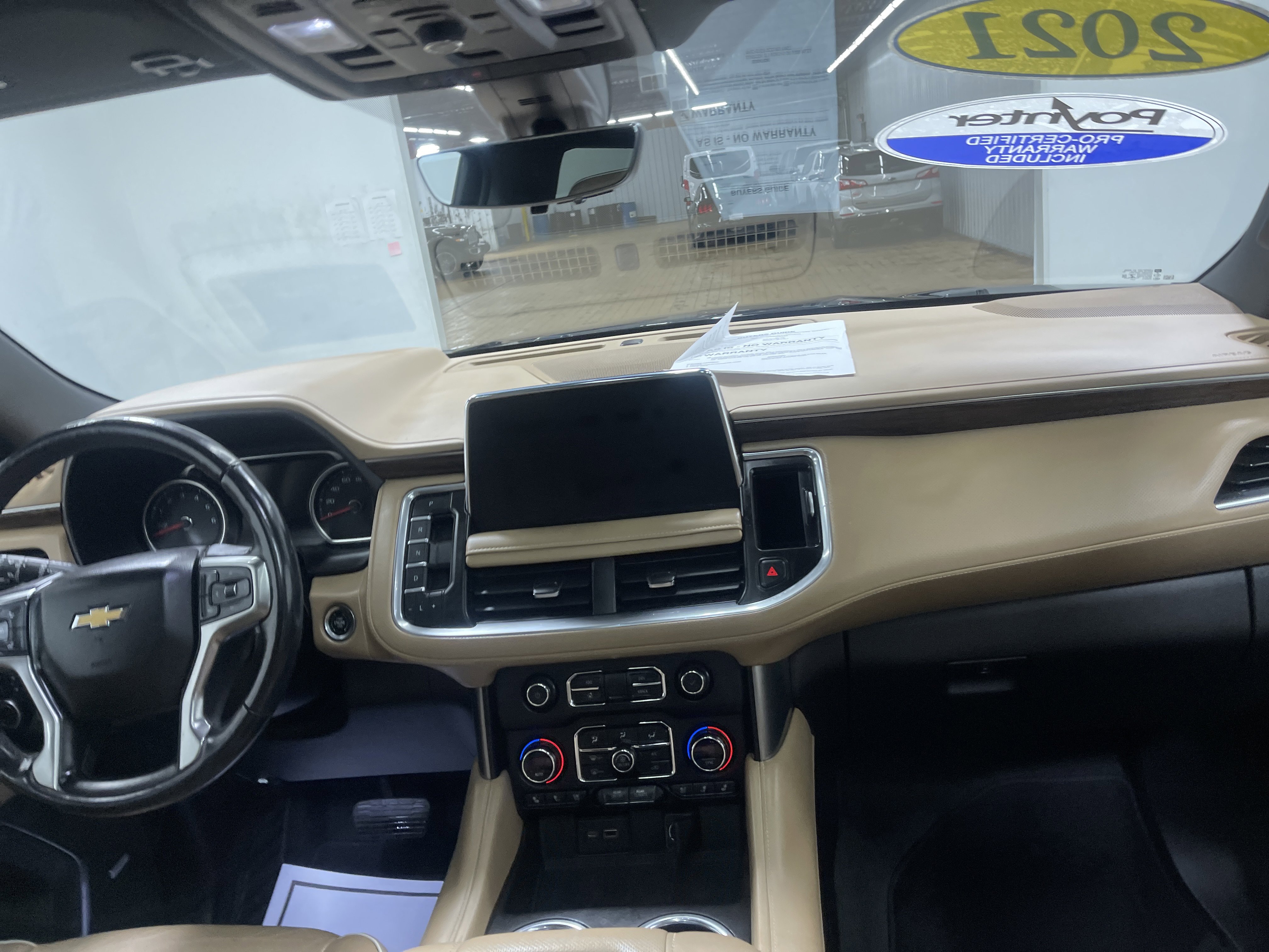 Used 2021 Chevrolet Tahoe Premier w/ Premium Package image 23