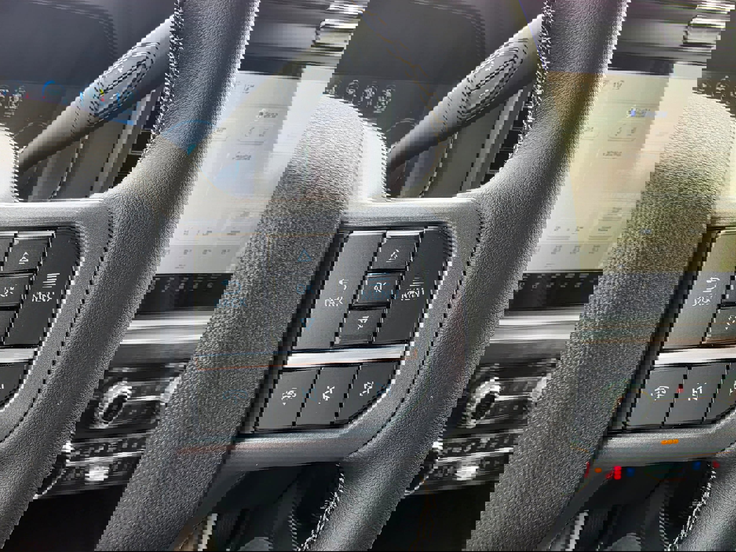 New 2026 Ford F250 Lariat w/ FX4 Off-Road Package image 17