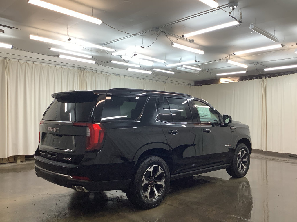New 2026 GMC Yukon AT4 Ultimate w/ LPO, Illumination Package AWD/4WD image 6