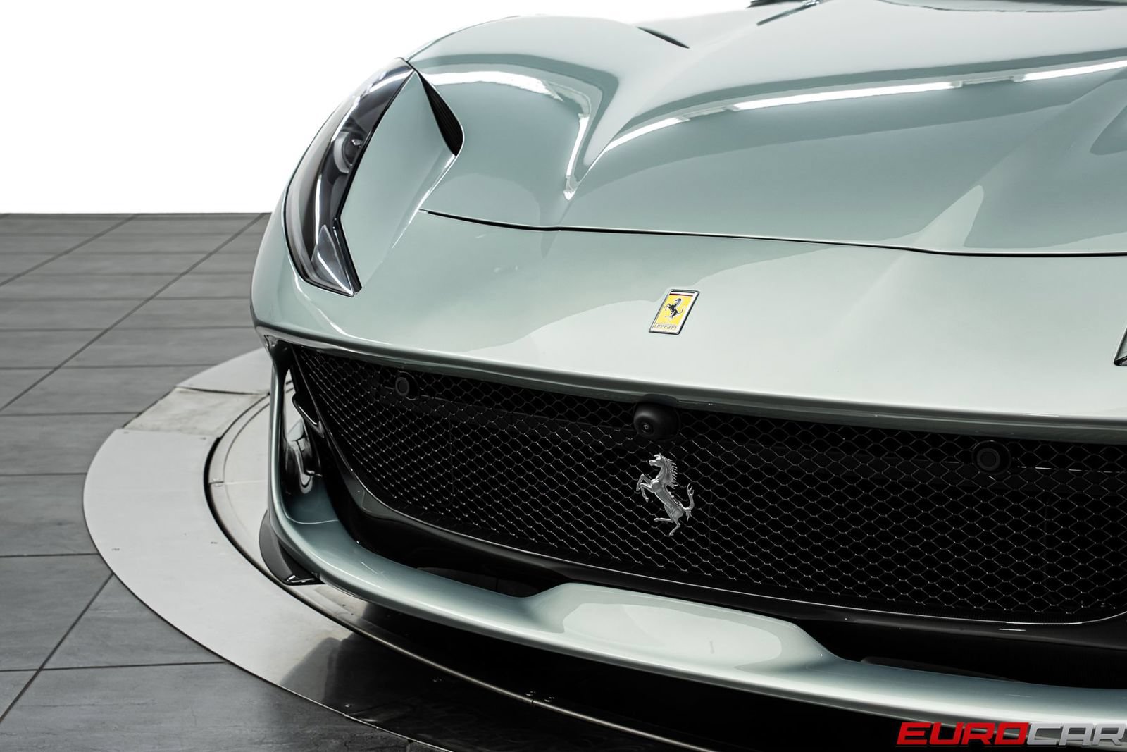 Used 2022 Ferrari 812 GTS RWD image 13