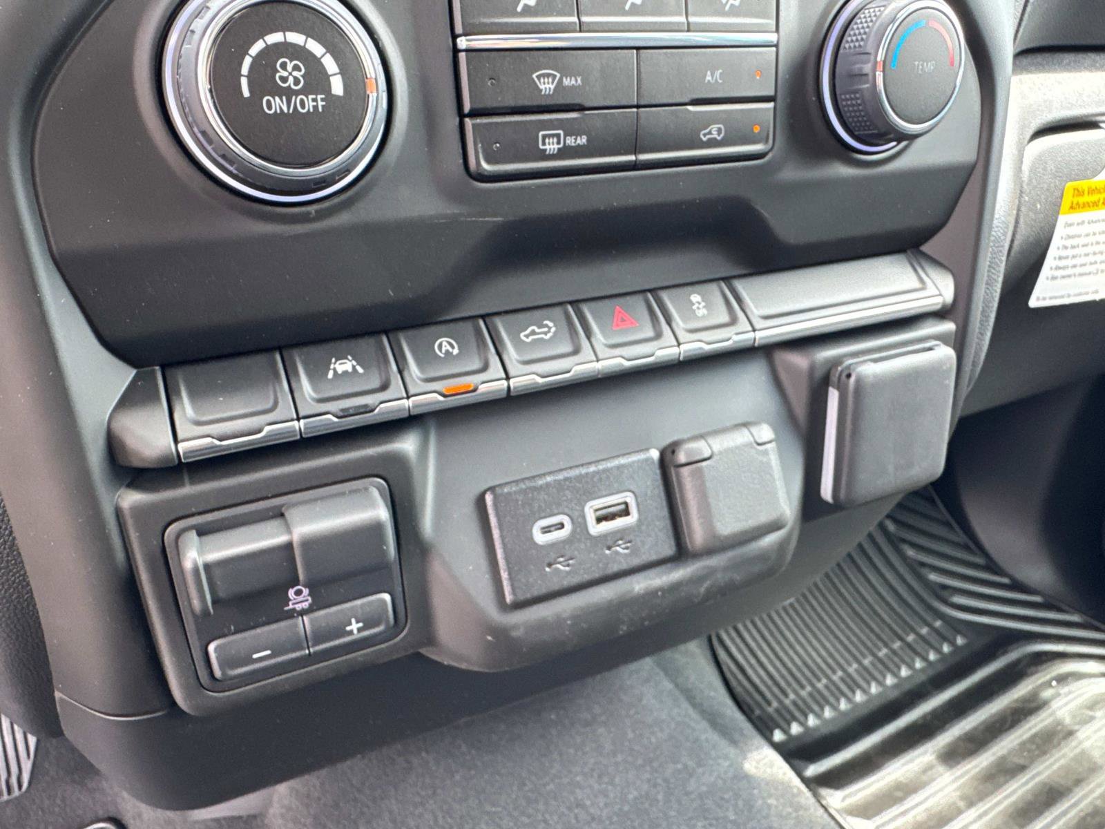 New 2025 Chevrolet Silverado 1500 Custom image 21