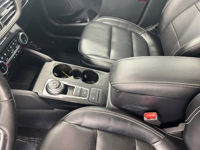 Used 2022 Ford Escape SEL image 15