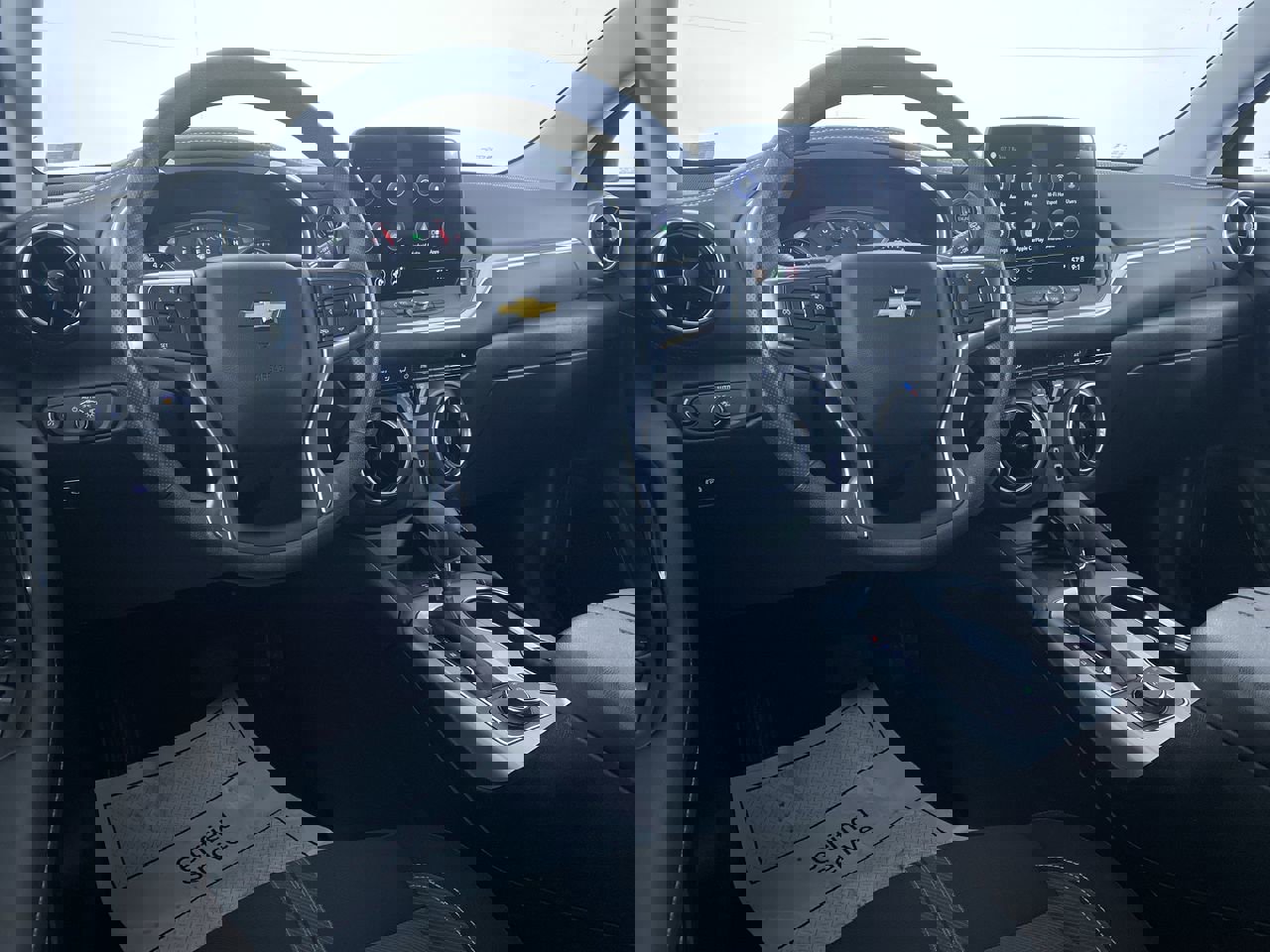 Certified 2024 Chevrolet Blazer LT w/ Convenience Package image 2