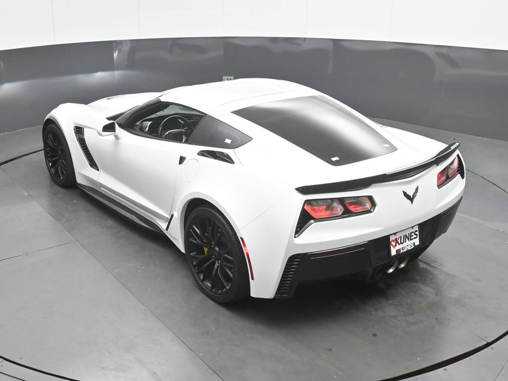Used 2017 Chevrolet Corvette Z06 RWD image 39