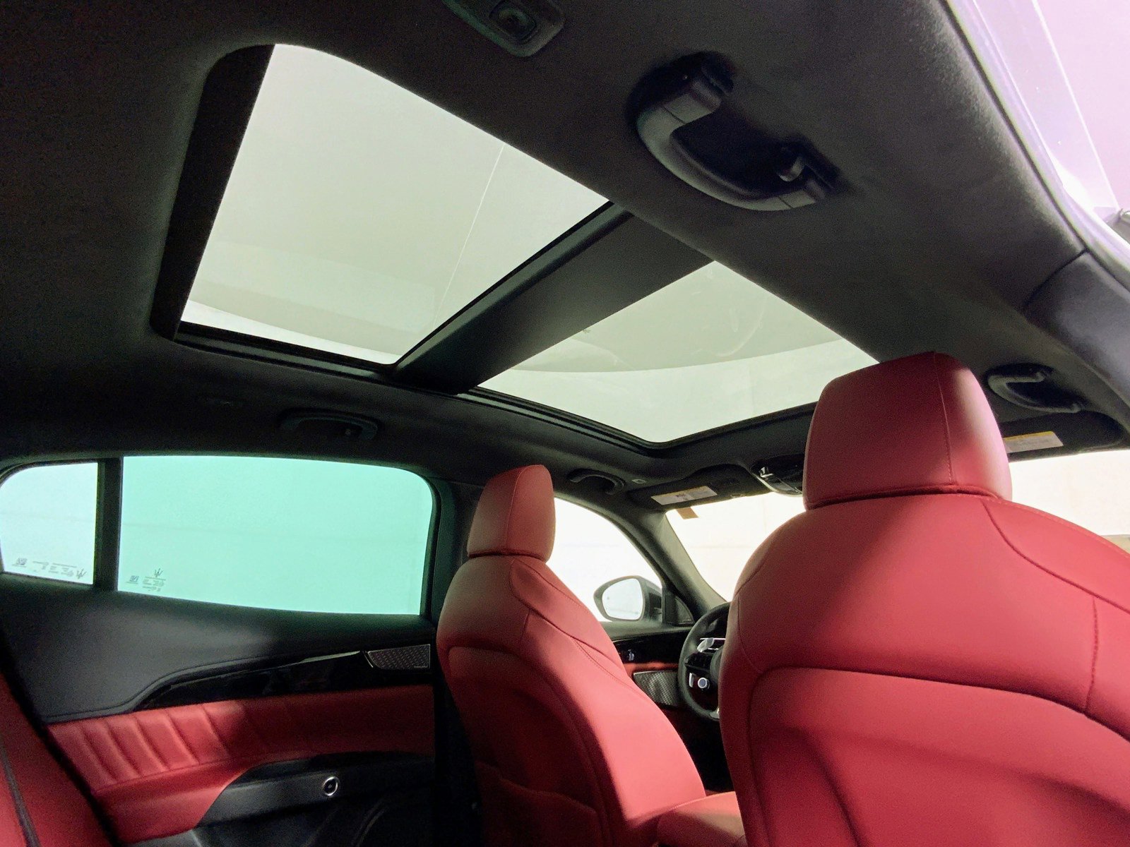 New 2025 Maserati Grecale Modena image 40