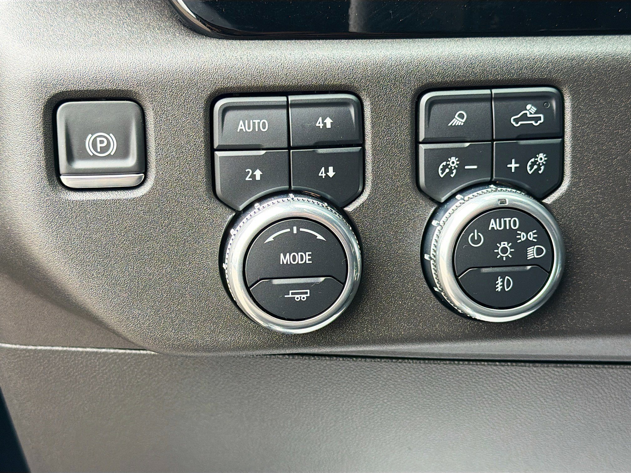 Used 2025 GMC Sierra 1500 Elevation w/ Elevation Premium Package image 33