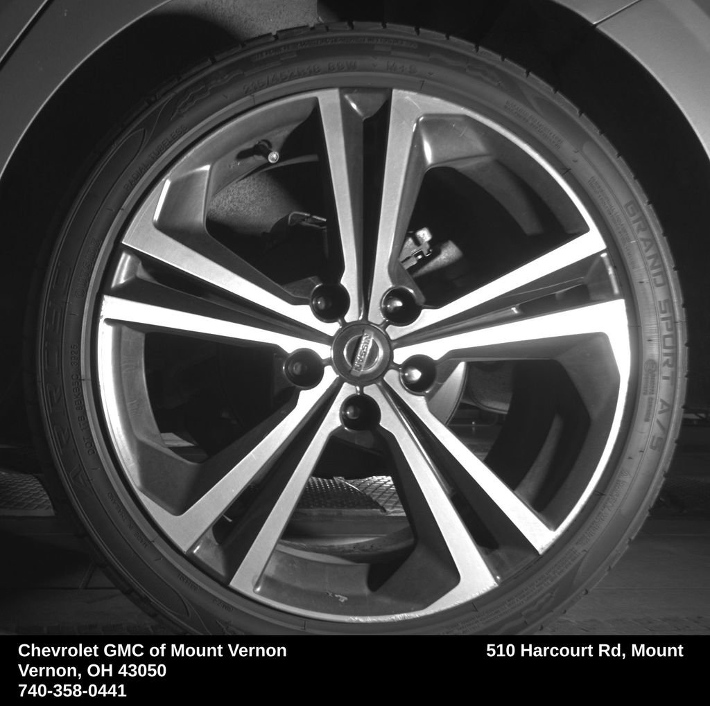 Used 2020 Nissan Sentra SR FWD image 16
