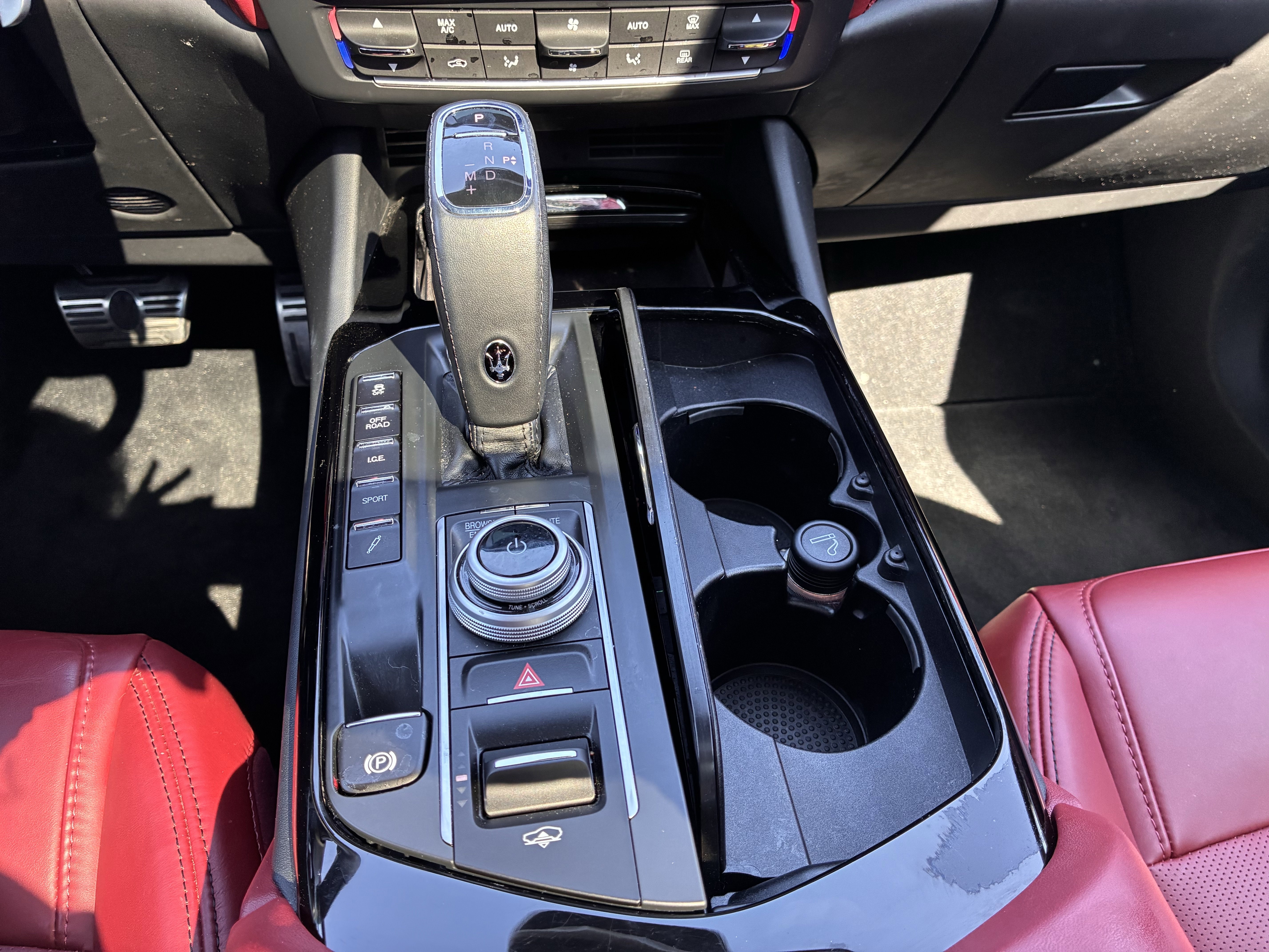 Used 2021 Maserati Levante GranSport image 21