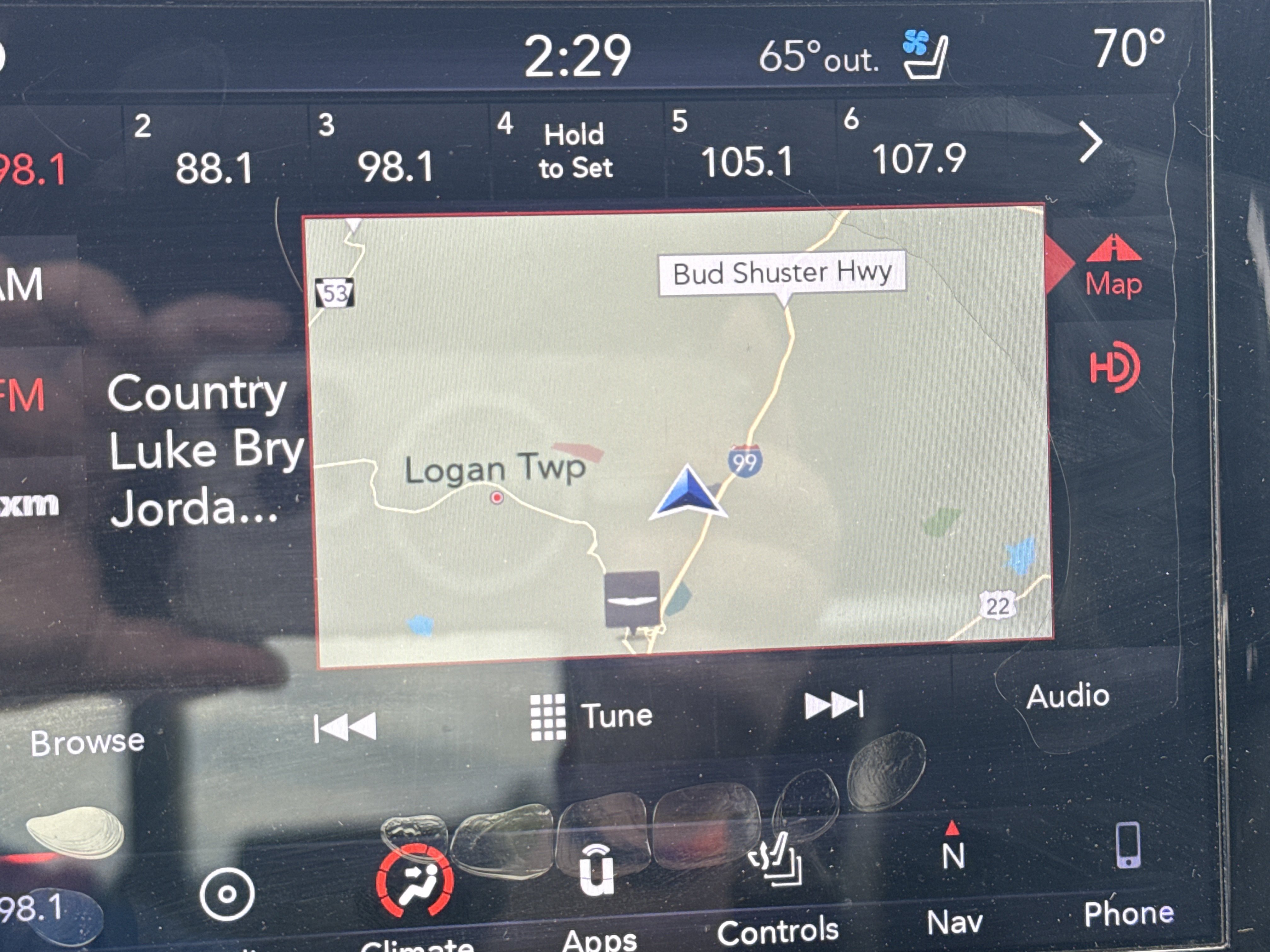 Used 2019 RAM 1500 Laramie AWD/4WD image 24