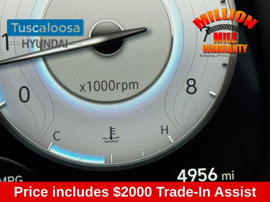 Used 2024 Hyundai Palisade Limited AWD/4WD image 16