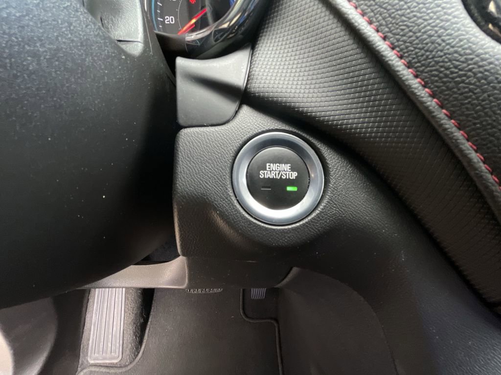 Certified 2024 Chevrolet Equinox RS FWD image 17