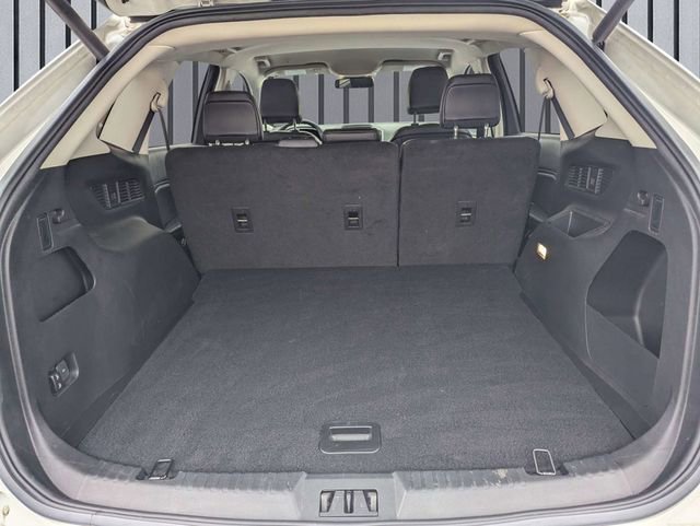 Used 2023 Ford Edge SEL w/ Convenience Package image 32