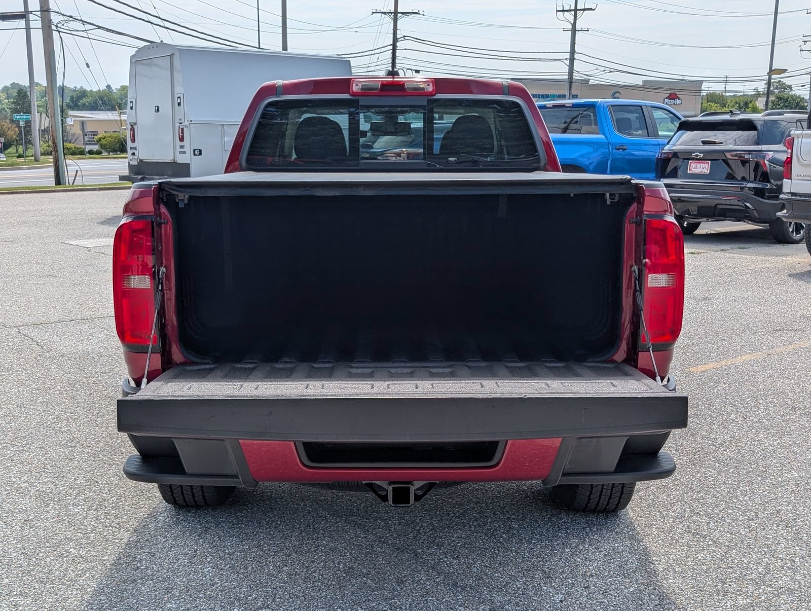 Used 2017 Chevrolet Colorado Z71 AWD/4WD image 14