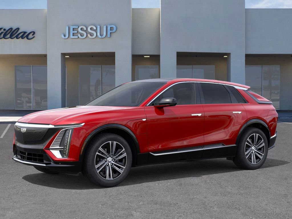 New 2026 Cadillac Lyriq Premium Luxury image 2