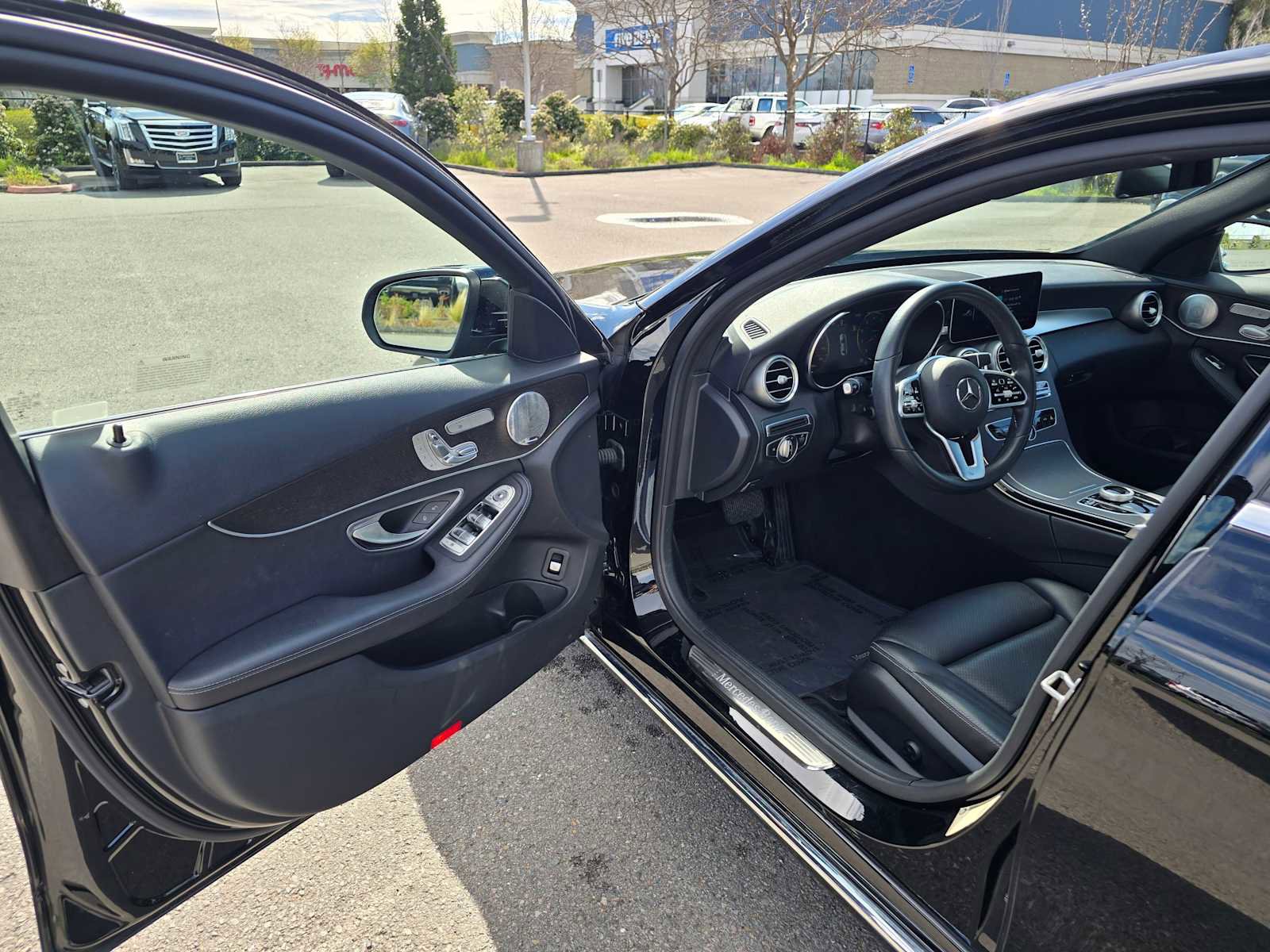 Used 2020 Mercedes-Benz C 300 Sedan image 21