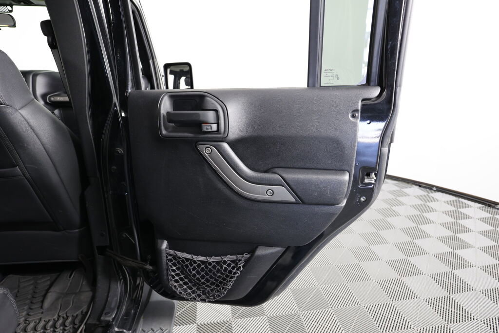 Used 2012 Jeep Wrangler Unlimited Sport AWD/4WD image 21