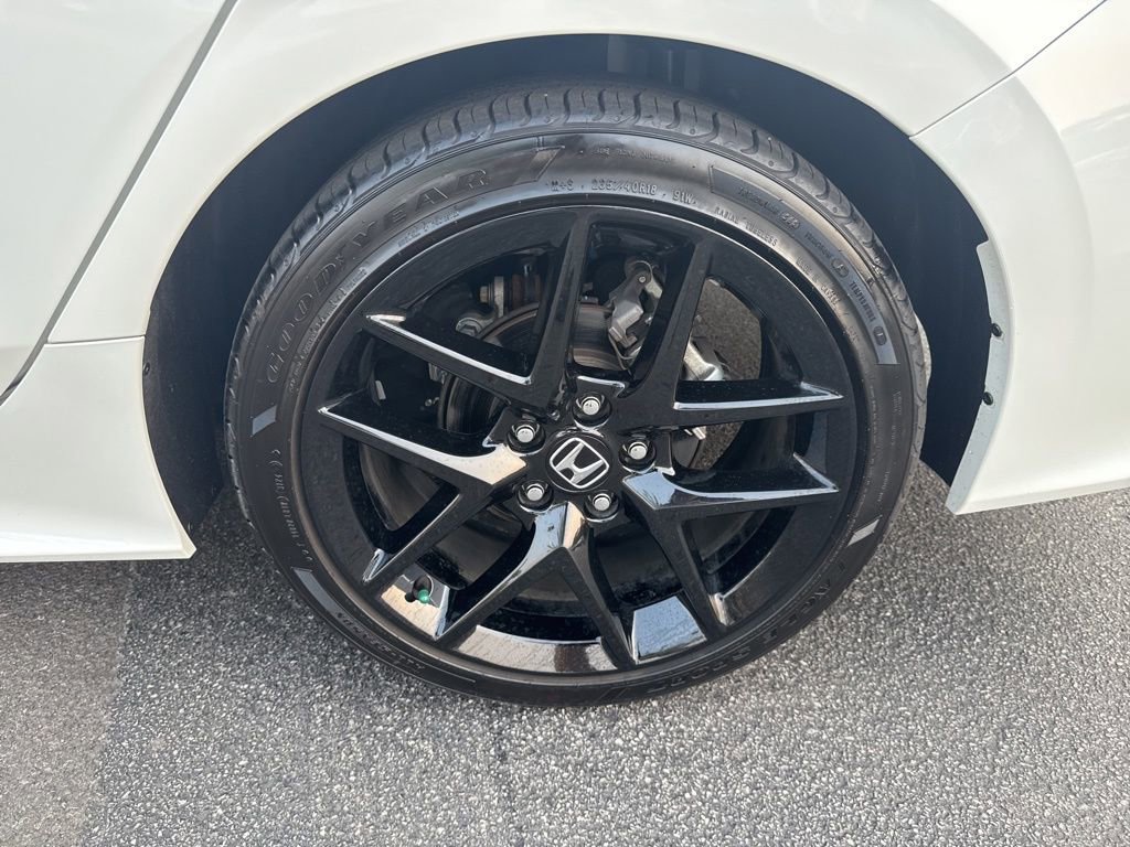 Certified 2025 Honda Civic Sport image 13