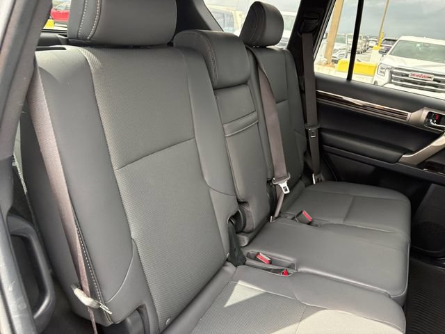 Used 2021 Lexus GX 460 Premium w/ Premium Package AWD/4WD image 11