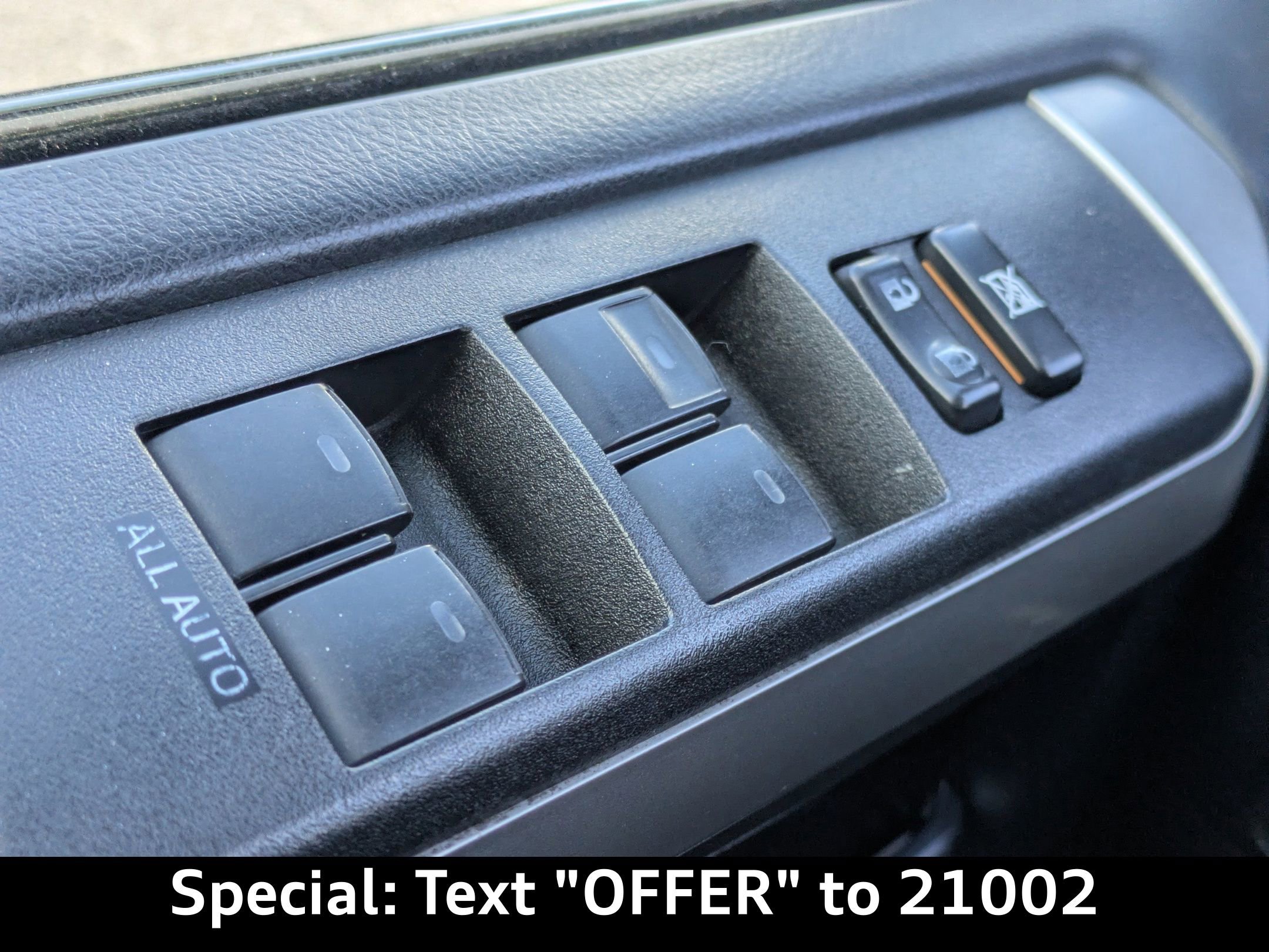 Used 2015 Toyota 4Runner Limited image 25