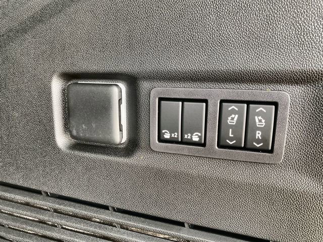 New 2026 Chevrolet Suburban Premier image 40