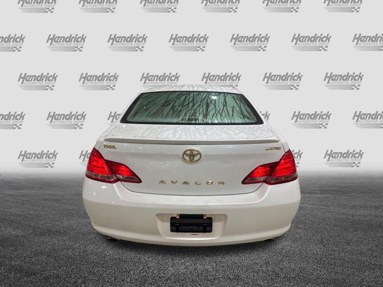 Used 2005 Toyota Avalon Limited FWD image 44