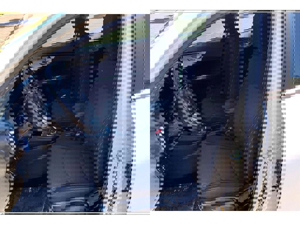 Used 2023 Kia Forte LXS image 25