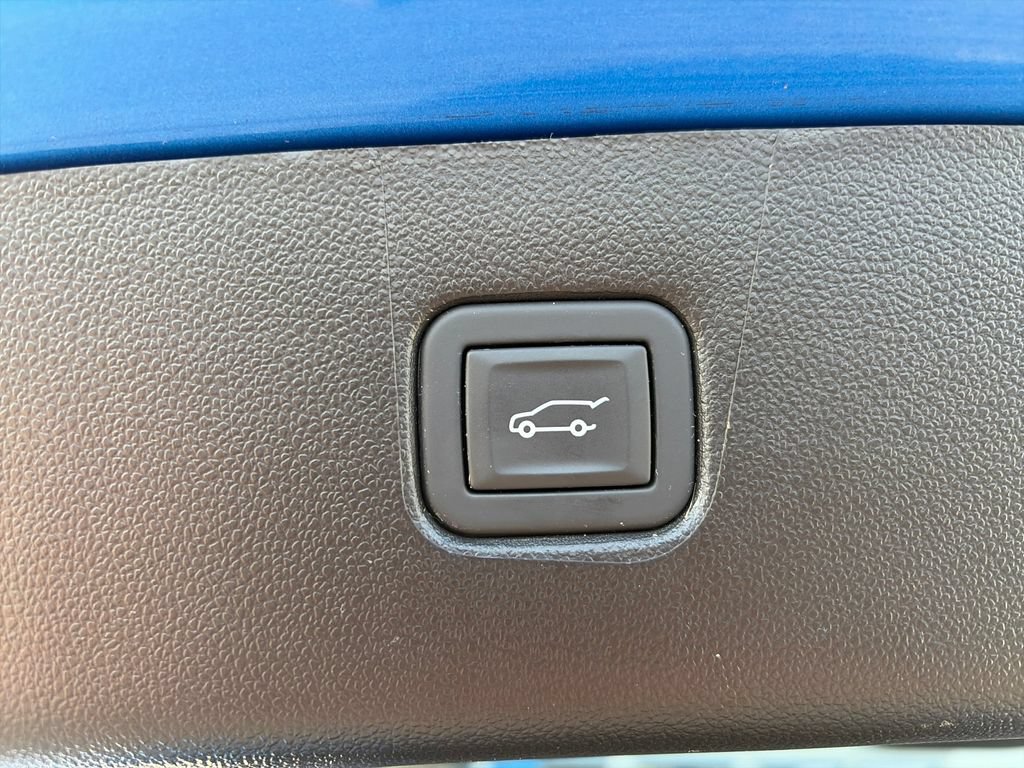 Used 2024 Chevrolet Blazer LT w/ Convenience Package FWD image 9