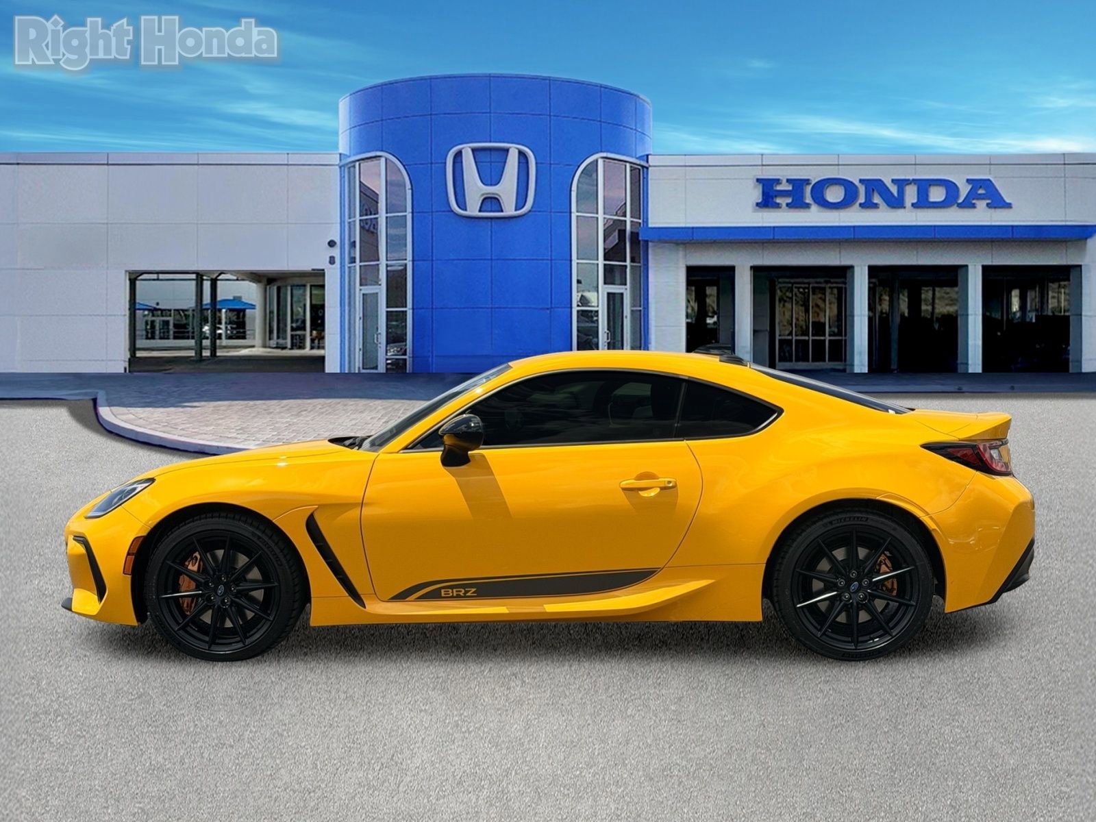 Used 2026 Subaru BRZ Series.Yellow w/ Popular Package 1 RWD image 3