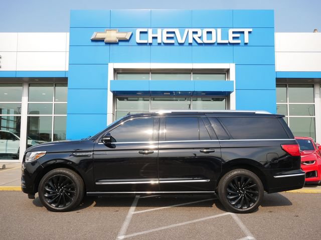 Used 2020 Lincoln Navigator L Reserve w/ Equipment Group 208A Reserve AWD/4WD image 4