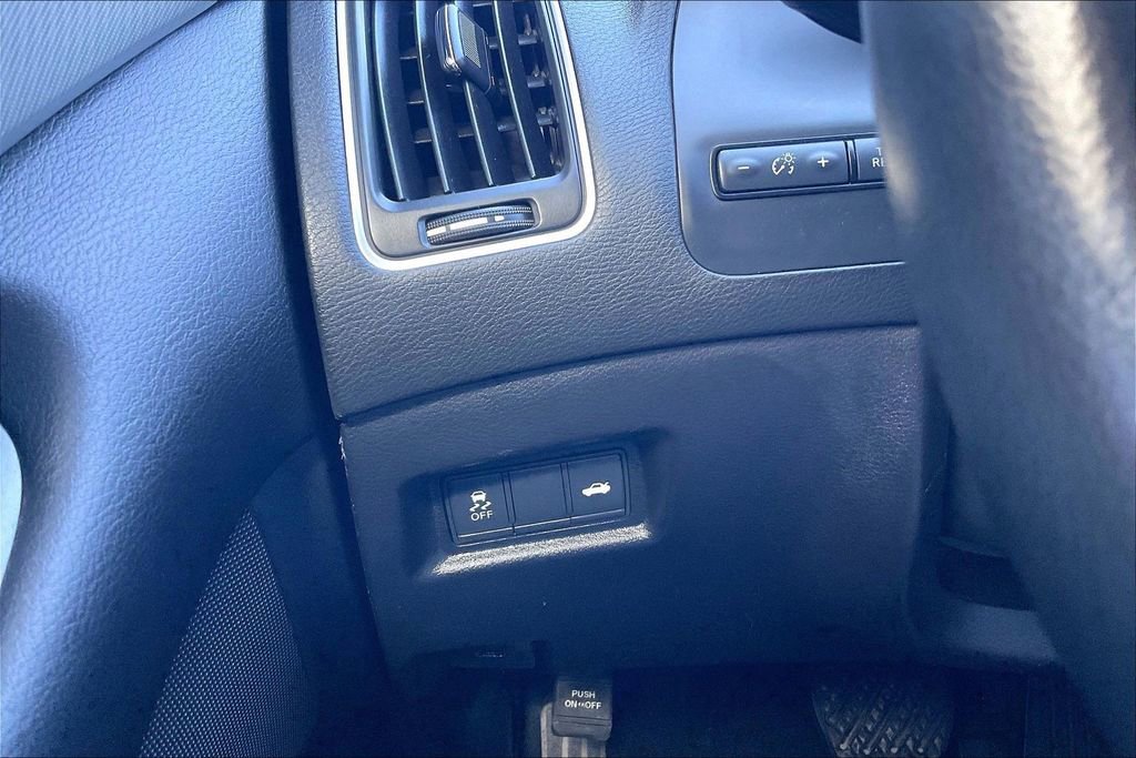 Used 2021 INFINITI Q50 Luxe w/ Cargo Package image 36