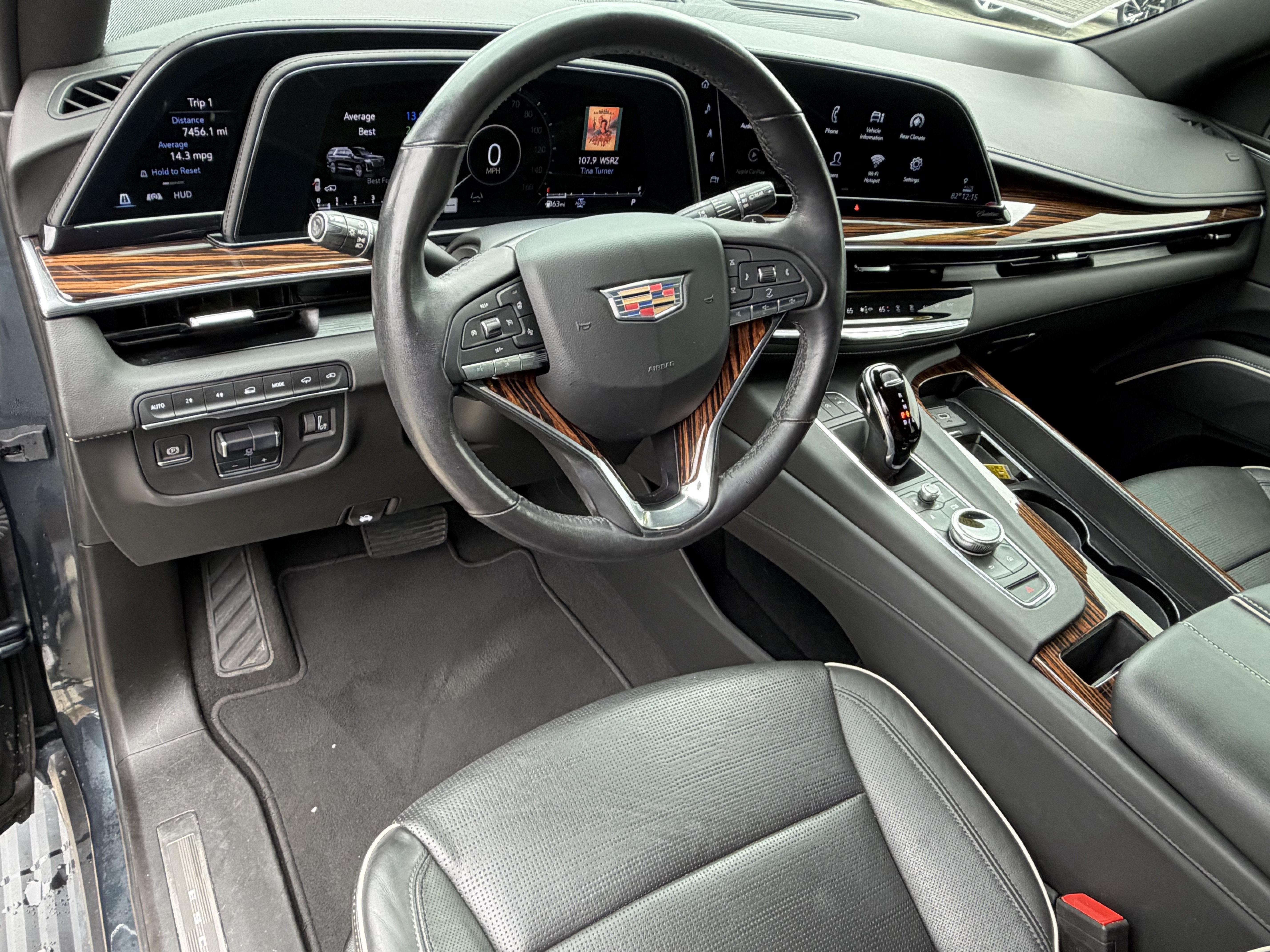Used 2021 Cadillac Escalade Premium Luxury w/ Driver Assist Tech Package AWD/4WD image 14