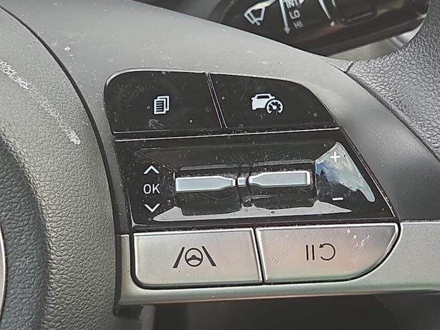 Used 2024 Hyundai Santa Cruz SEL AWD/4WD image 16