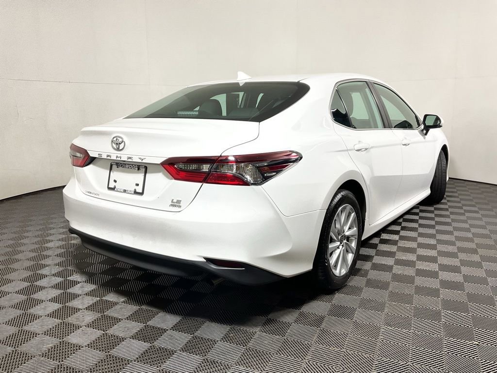 Used 2023 Toyota Camry LE AWD/4WD image 17