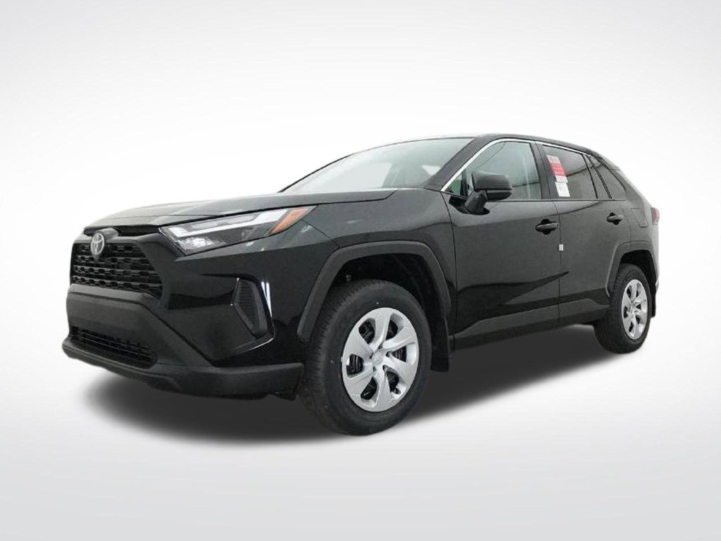 Used 2025 Toyota RAV4 LE FWD image 20