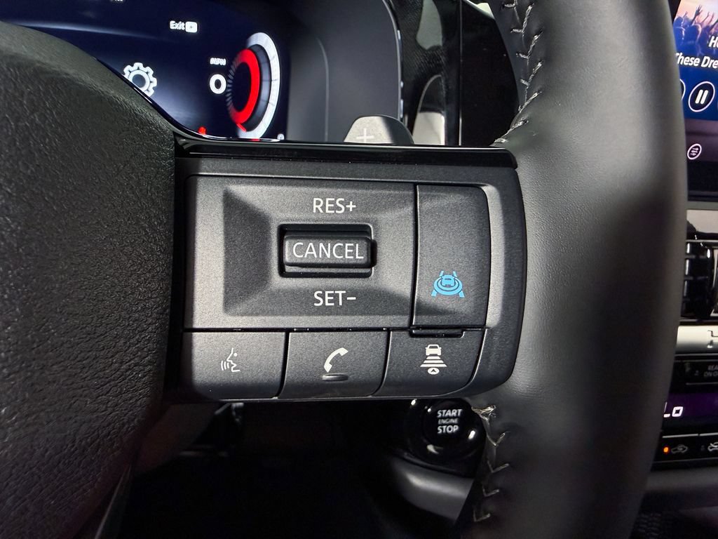 New 2026 Nissan Pathfinder SL AWD/4WD image 32