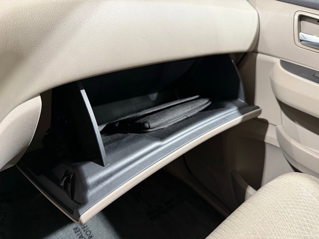 Used 2015 Honda Odyssey EX image 29