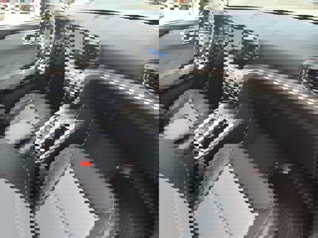 Certified 2023 Ford Explorer XLT w/ Equipment Group 202A image 10