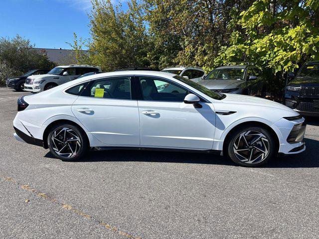 New 2026 Hyundai Sonata SEL image 2