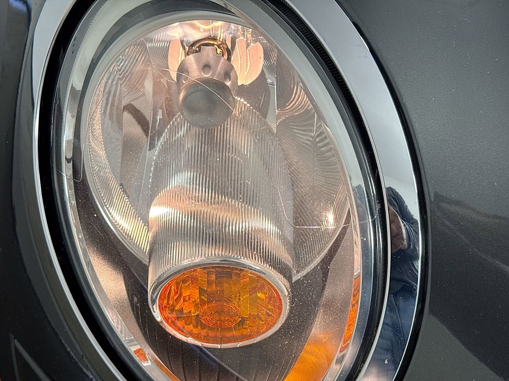 Used 2011 MINI Cooper S image 36