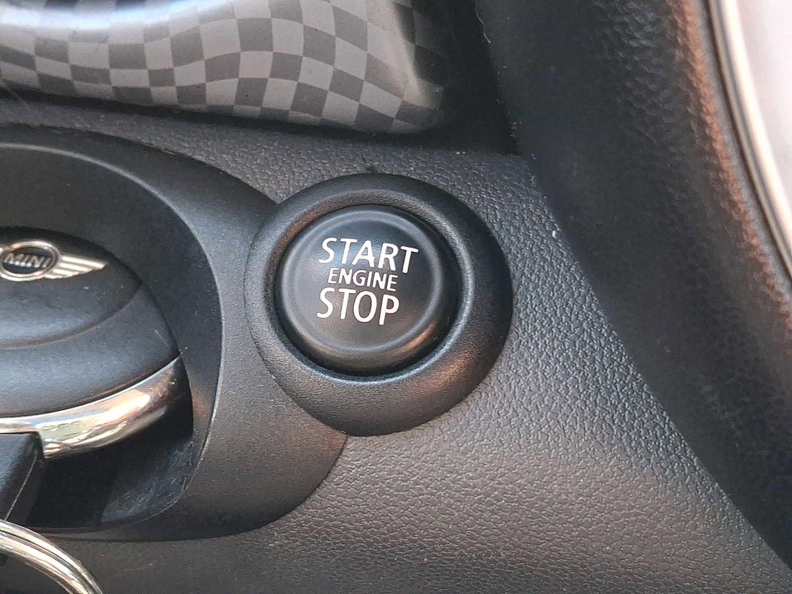 Used 2010 MINI Cooper S image 21