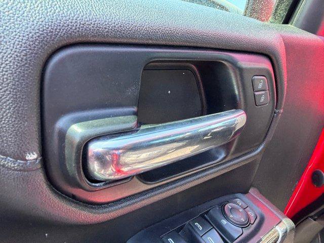 Used 2020 Chevrolet Silverado 1500 LT w/ All-Star Edition RWD image 7