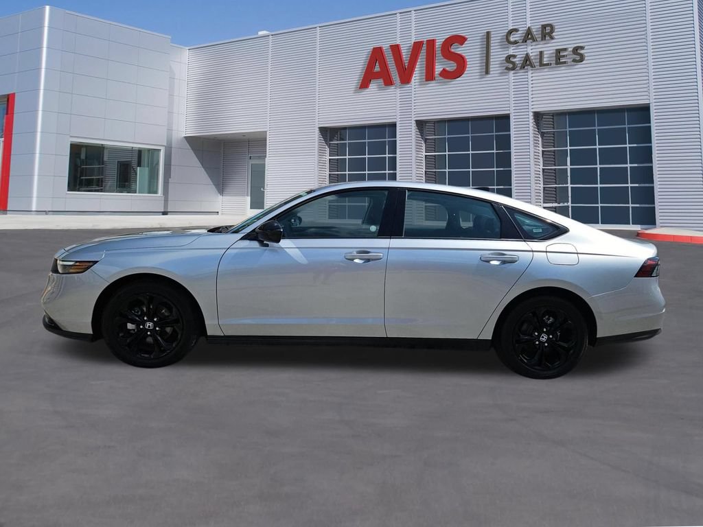 Used 2025 Honda Accord SE image 10