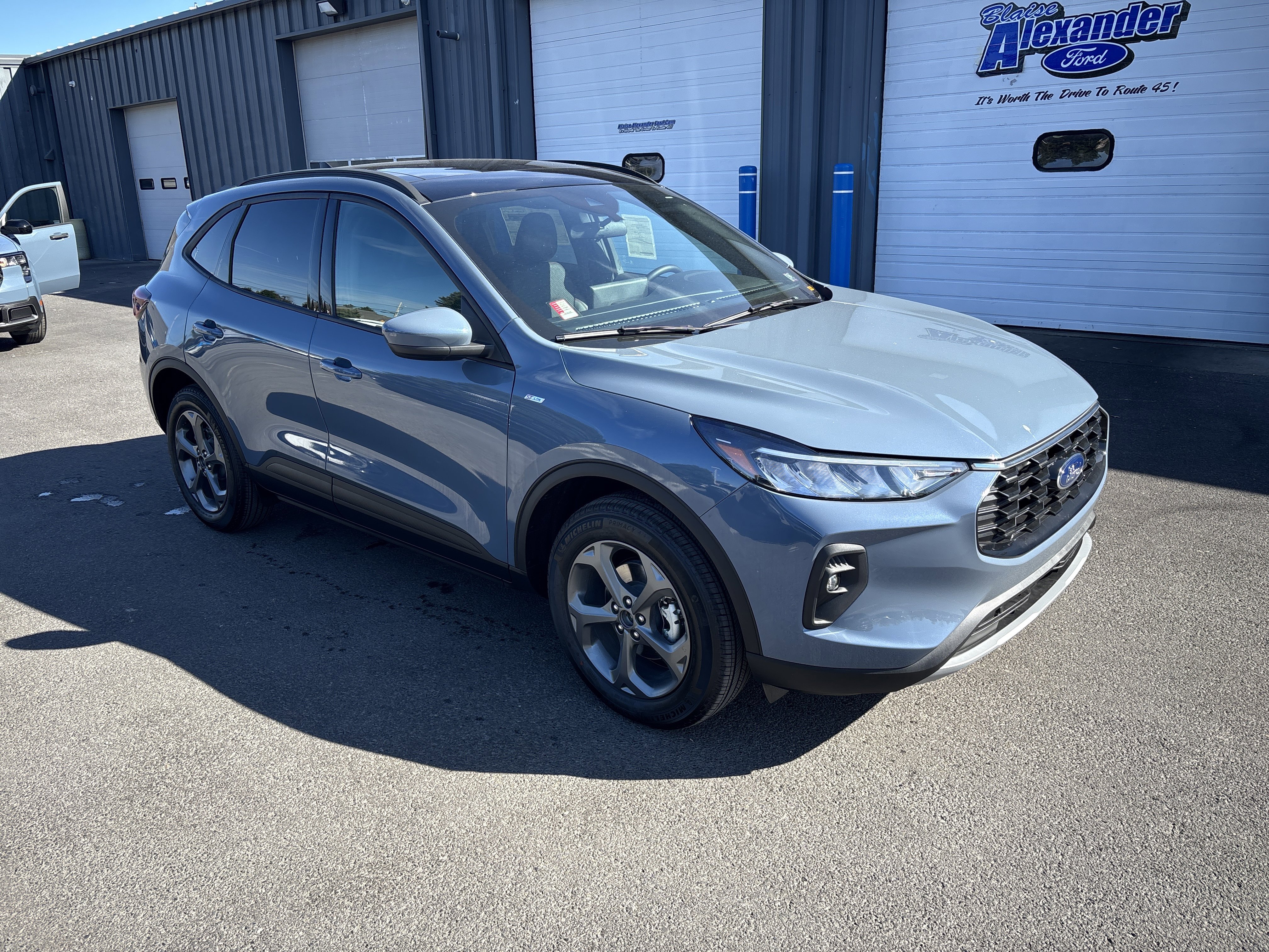 New 2026 Ford Escape ST-Line Select video 1