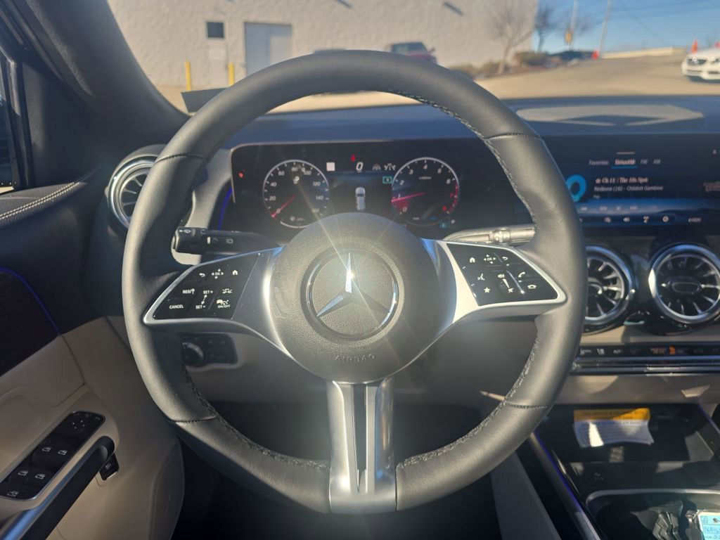 New 2026 Mercedes-Benz GLB 250 4MATIC image 14