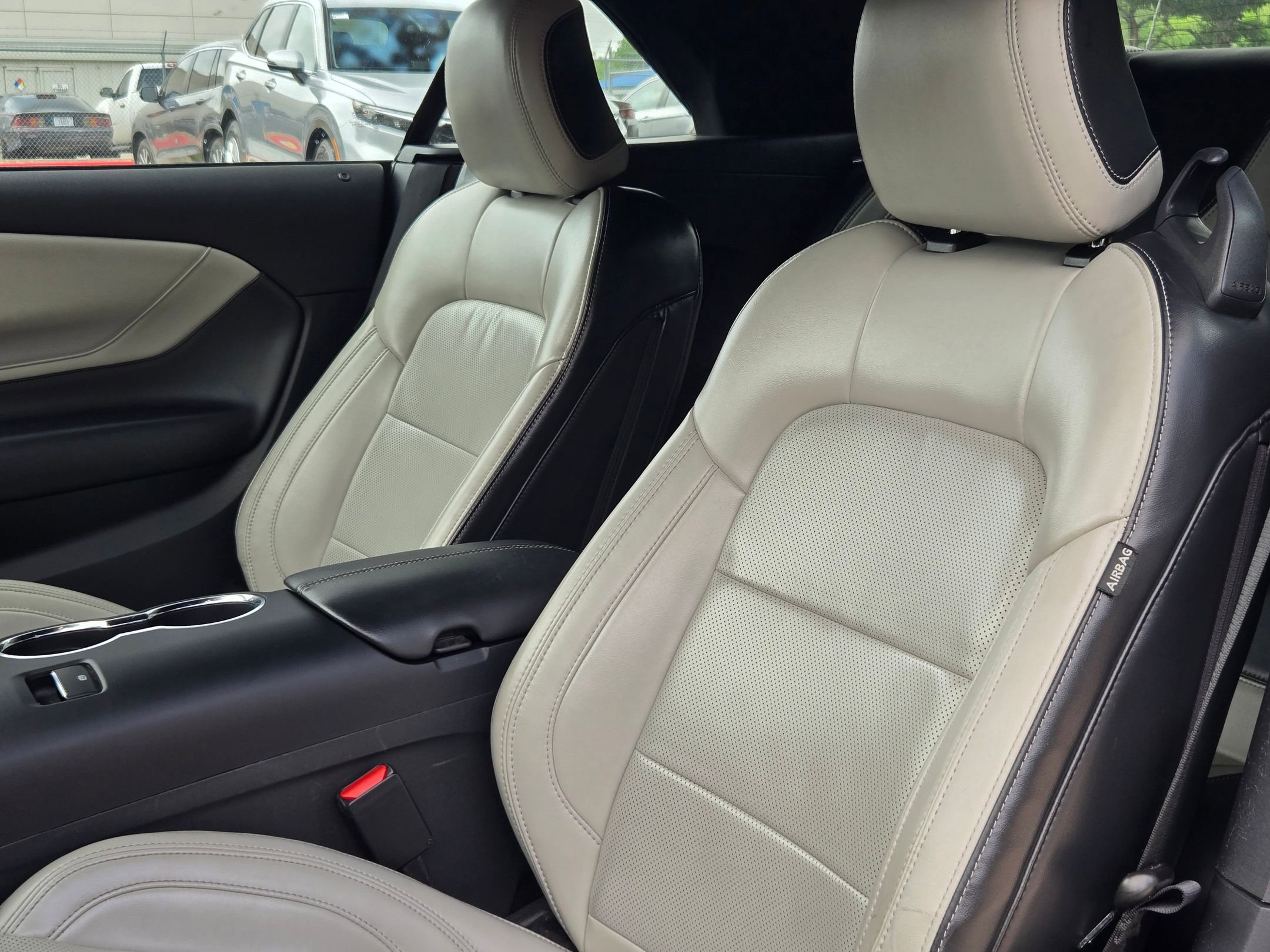 Used 2024 Ford Mustang Premium RWD image 13